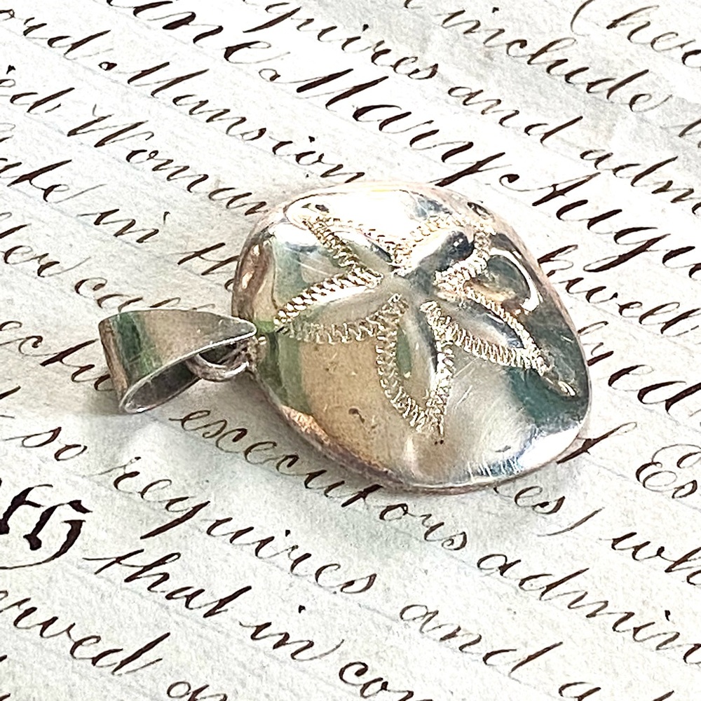Stunning Sterling Silver Puffy Sand Dollar Pendant 925 Mexico - Picture 5 of 9